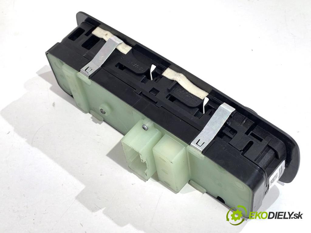 JEEP GRAND CHEROKEE WK SUV 2015 184 kW 3.0 CRD V6 4x4 2987 Prepínač okien 68184803AA (Prepínacie páčky pod volantom)