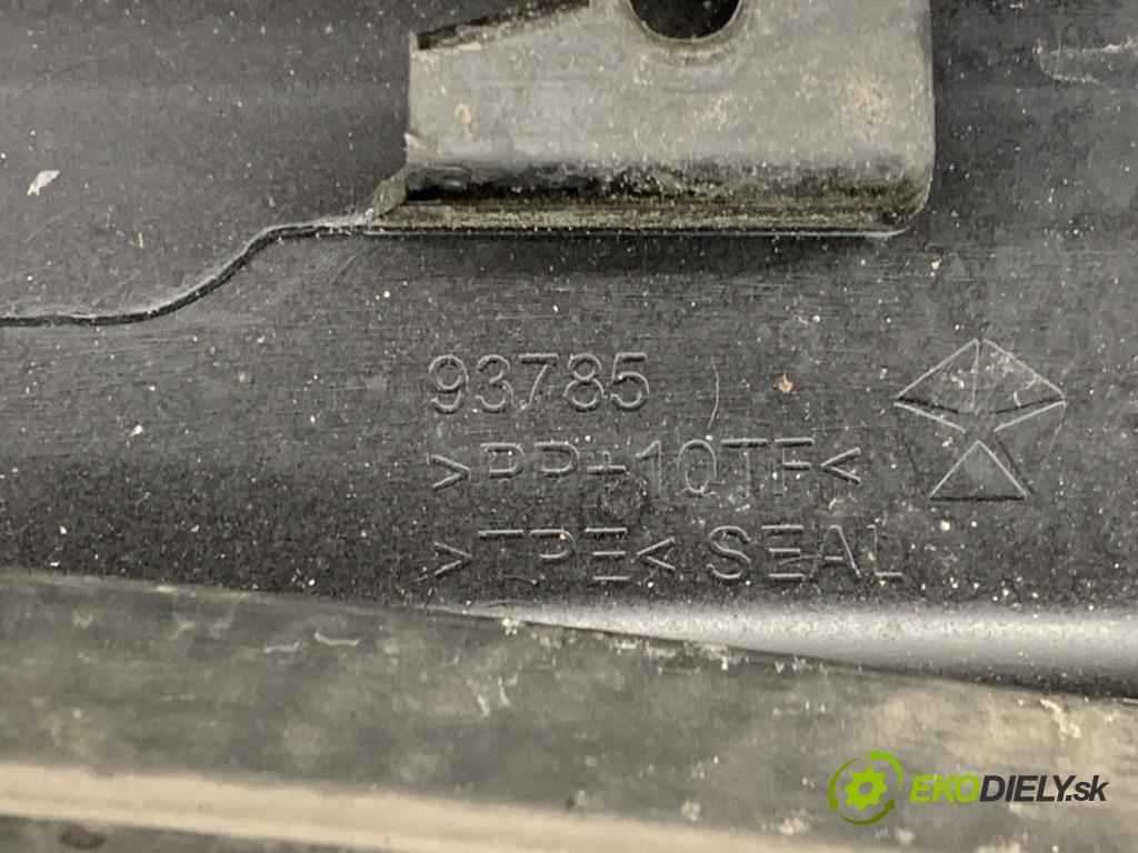 JEEP GRAND CHEROKEE WK SUV 2015 184 kW 3.0 CRD V6 4x4 2987 Torpédo, plast pod čelné okno 55079197AH (Torpédo (plast pod čelným sklom))