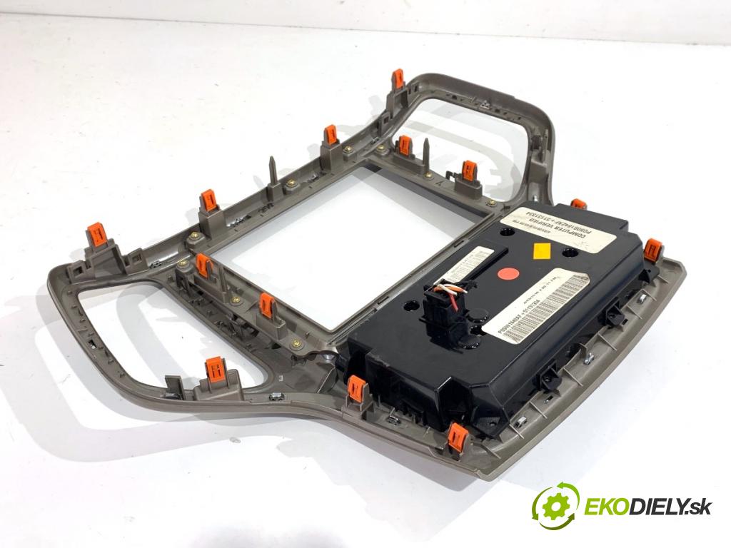 JEEP GRAND CHEROKEE WK SUV 2015 184 kW 3.0 CRD V6 4x4 2987 Panel ovládania kúrenia P05091842AF (Prepínacie páčky pod volantom)