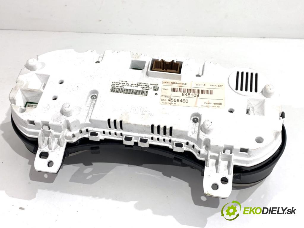 JEEP GRAND CHEROKEE WK SUV 2015 184 kW 3.0 CRD V6 4x4 2987 Prístrojovka 68244043AE (Prístrojová doska)