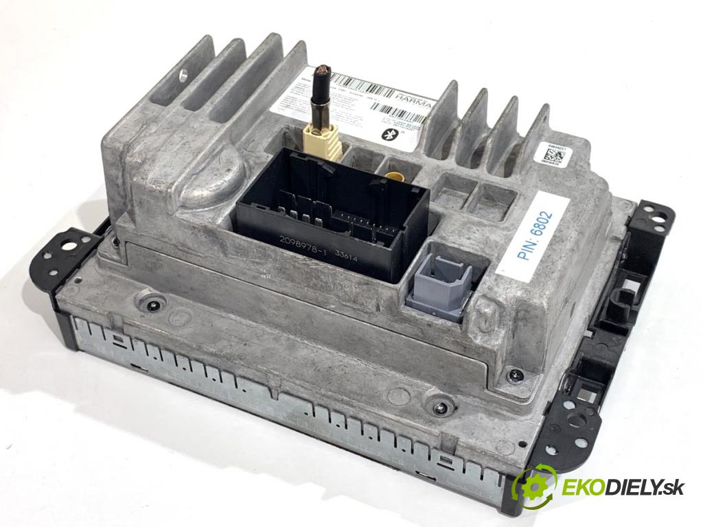 JEEP GRAND CHEROKEE WK SUV 2015 184 kW 3.0 CRD V6 4x4 2987 Dislpej 68238626AF (Prístrojová doska)