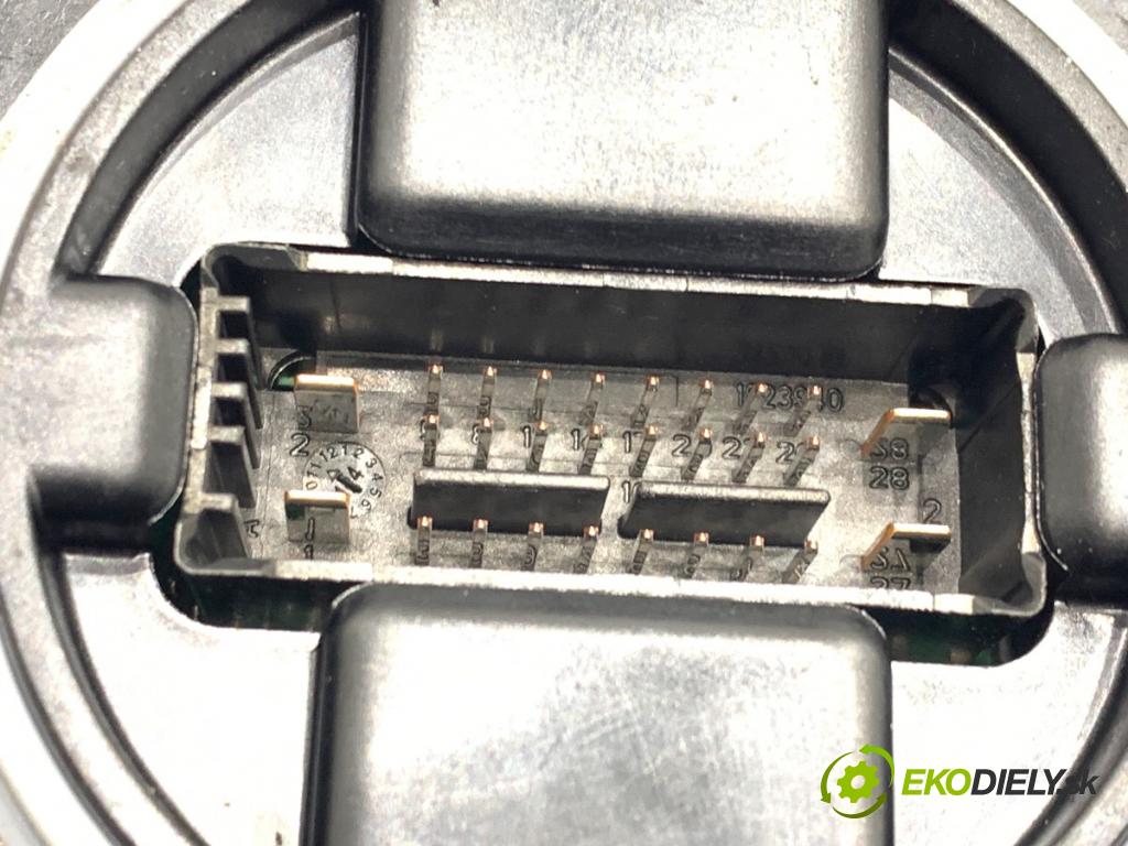 JEEP GRAND CHEROKEE WK SUV 2015 184 kW 3.0 CRD V6 4x4 2987 Menič XENON 90042669 (Riadiaca jednotka xenónu)