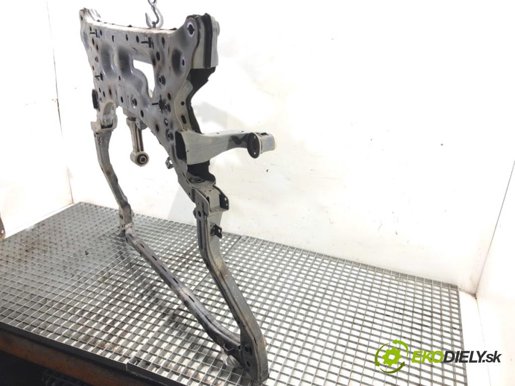 KIA NIRO II (SG2)  2023 150 kW EV   (n/d ccm / 150 kW / 204 KM) 0 výztuha pod motor 62401AO000 (Přední výztuha)