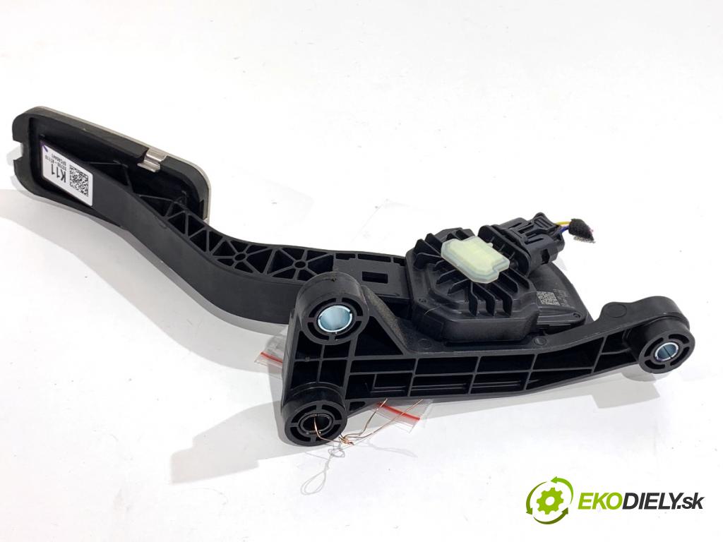 KIA NIRO II (SG2)  2023 150 kW EV   (n/d ccm / 150 kW / 204 KM) 0 Potenciometer plynu 35190-2J100 (Potenciometer plynového pedálu)