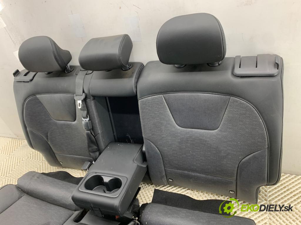 KIA NIRO II (SG2)  2023 150 kW EV   (n/d ccm / 150 kW / 204 KM) 0 Sedadlá, sedačky Sedadlo