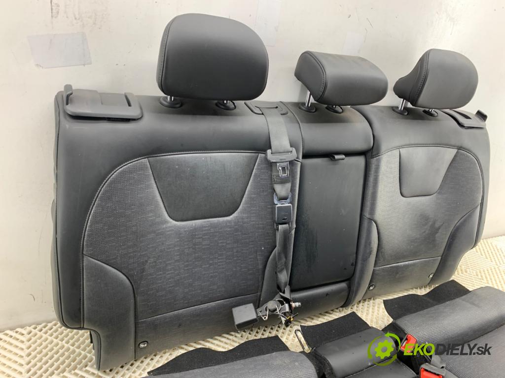 KIA NIRO II (SG2)  2023 150 kW EV   (n/d ccm / 150 kW / 204 KM) 0 Sedadlá, sedačky Sedadlo