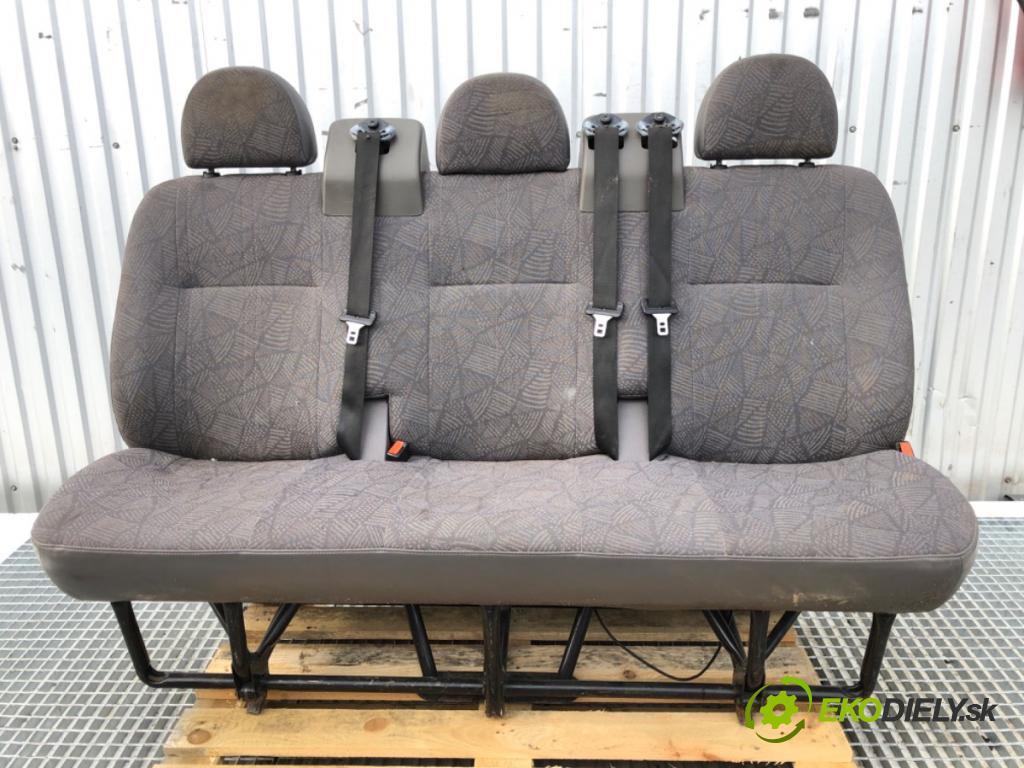 FORD TRANSIT IV Autobus 2004 92 kW 2.0 TDCi (F_F_, F_E_, F_G_) 1998 Sedadlo druhý rad 