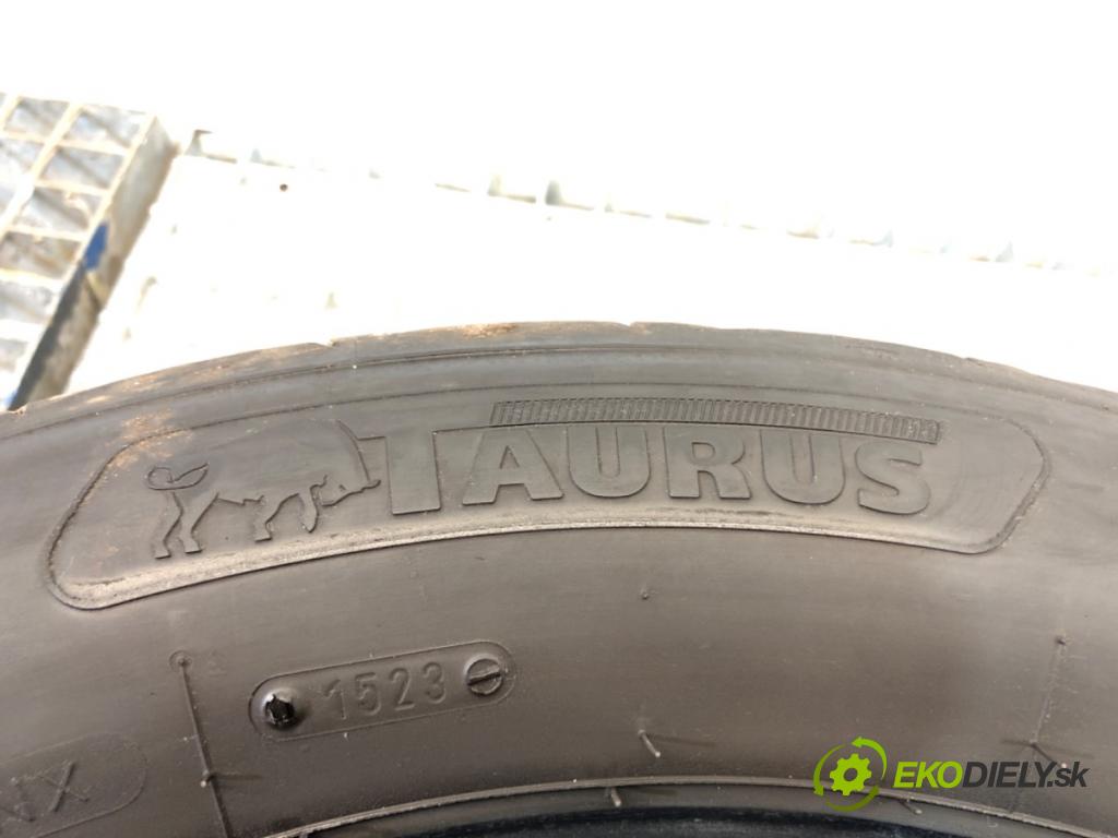 --- --- PNEUMATIKA: 2X 215/60 17" TAURUS: