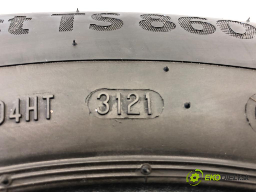 --- ---      PNEUMATIKA: zima 4X 175/80 14" CONTINENTAL