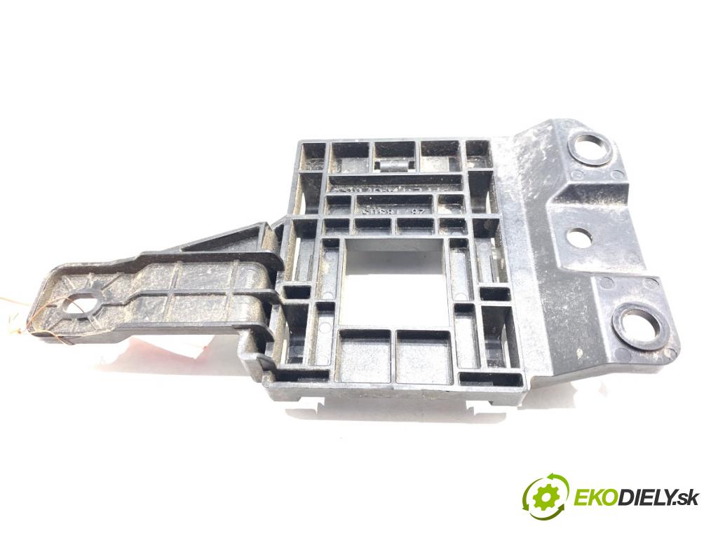 KIA NIRO II (SG2)  2023 150 kW EV   (n/d ccm / 150 kW / 204 KM) 0 RADAR: zad ľavy 28718305