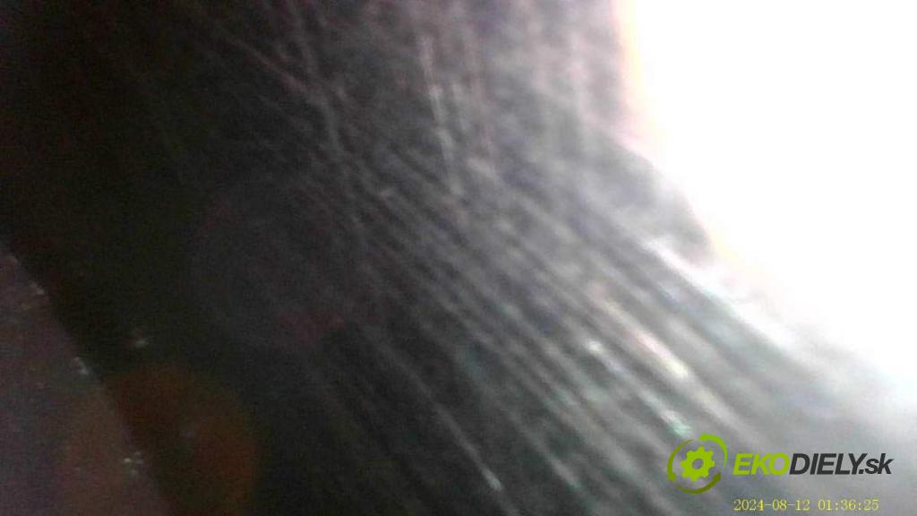 SUZUKI JIMNY III samochód terenowy zamknięty 2009 63 kW 1.5 DDiS 4x4 1461 Motor K9K266 (Motor)