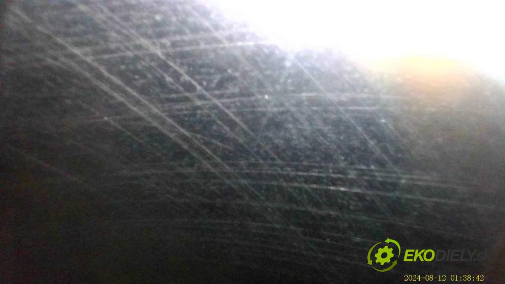 SUZUKI JIMNY III samochód terenowy zamknięty 2009 63 kW 1.5 DDiS 4x4 1461 Motor K9K266 (Motor)