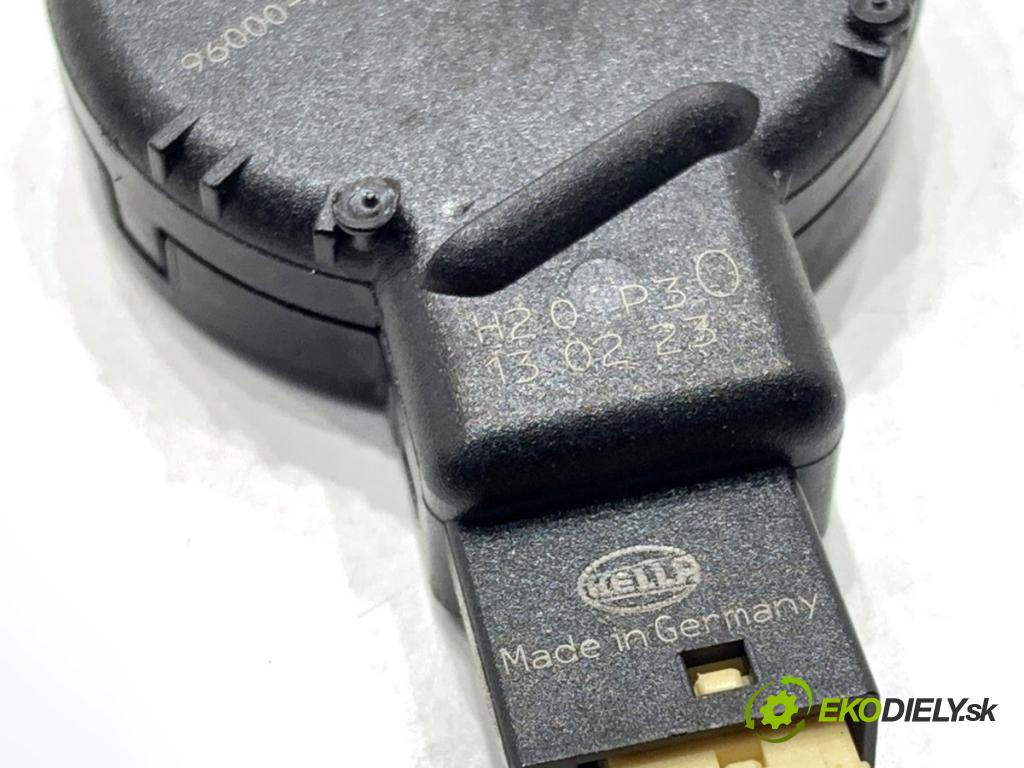 KIA NIRO II (SG2)  2023 150 kW EV   (n/d ccm / 150 kW / 204 KM) 0 Snímač dažďa 96000-N9000 (Snímač dažďa)