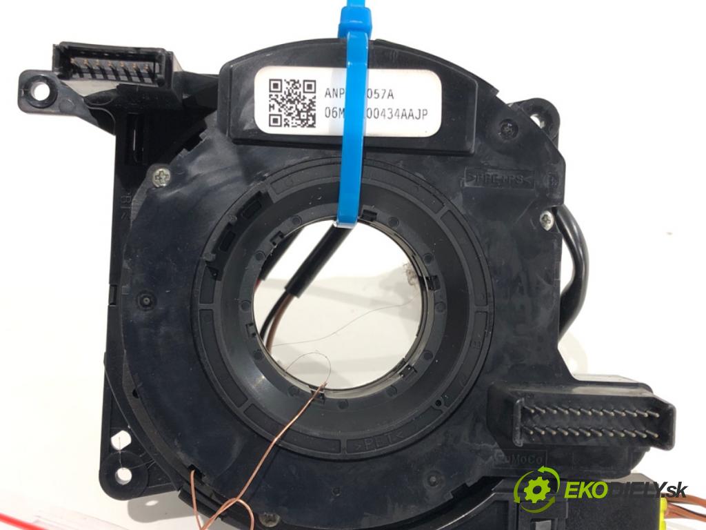 VOLVO S80 II sedan 2006 232 kW 4.4 V8 AWD 4414 kroužek slimák airbag ANP80H057A (Airbag)