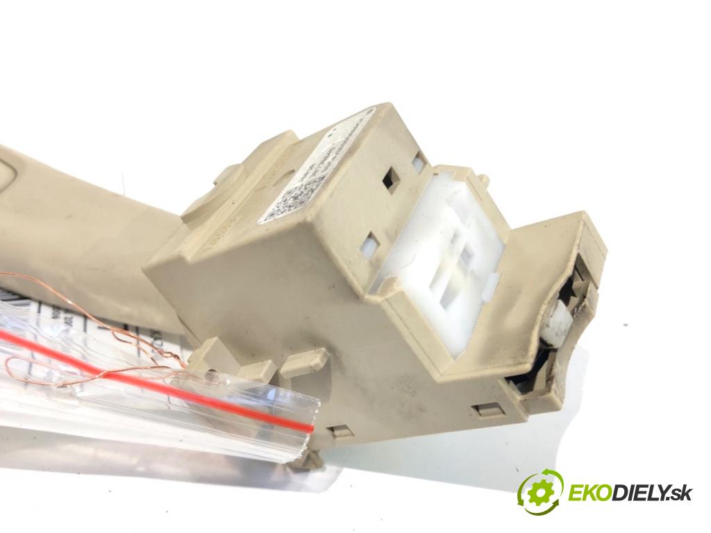 VOLVO S80 II sedan 2006 232 kW 4.4 V8 AWD 4414 Prepínač smeroviek 30739849 (Prepínacie páčky pod volantom)