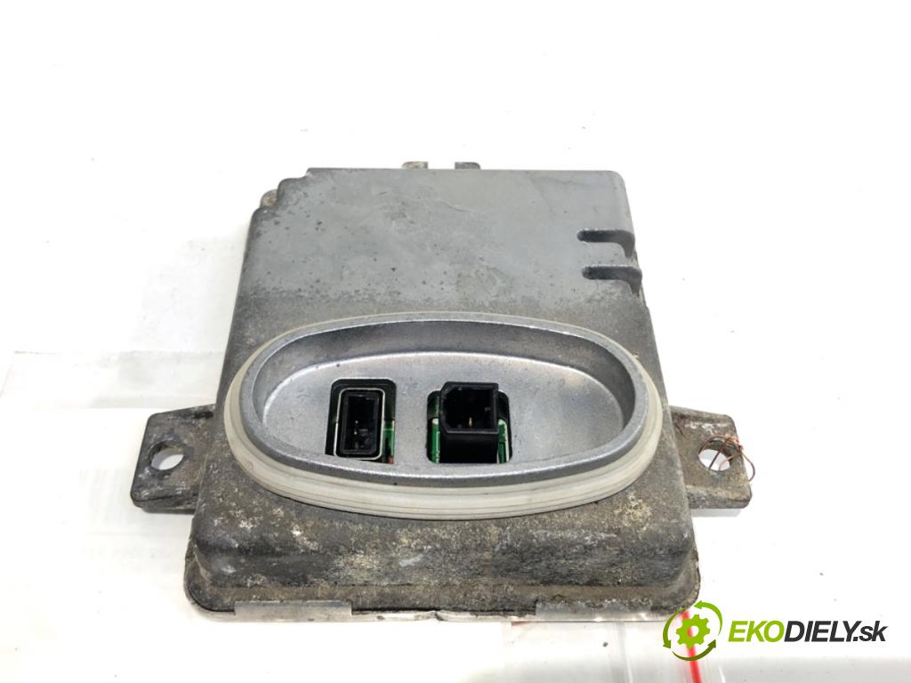 VOLVO S80 II sedan 2006 232 kW 4.4 V8 AWD 4414 Menič XENON 6948180 (Riadiaca jednotka xenónu)