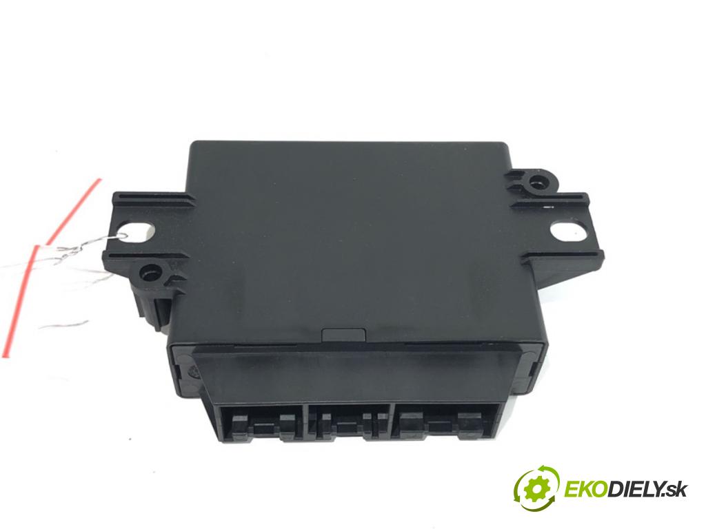 VOLVO S80 II sedan 2006 232 kW 4.4 V8 AWD 4414 Modul PDC 30682548 (Riadiaca jednotka ostatné)