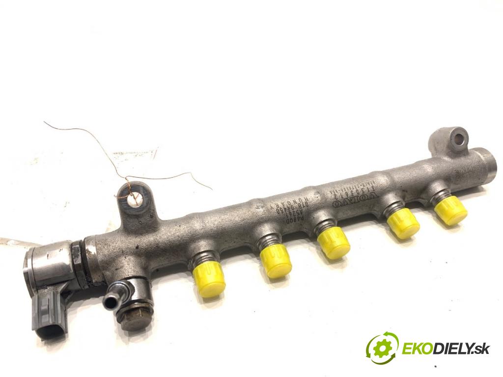 VOLVO V90 II Kombi 2018 110 kW D3 1969 lišta vstřikovací 31303612 (Vstřikovací lišta)