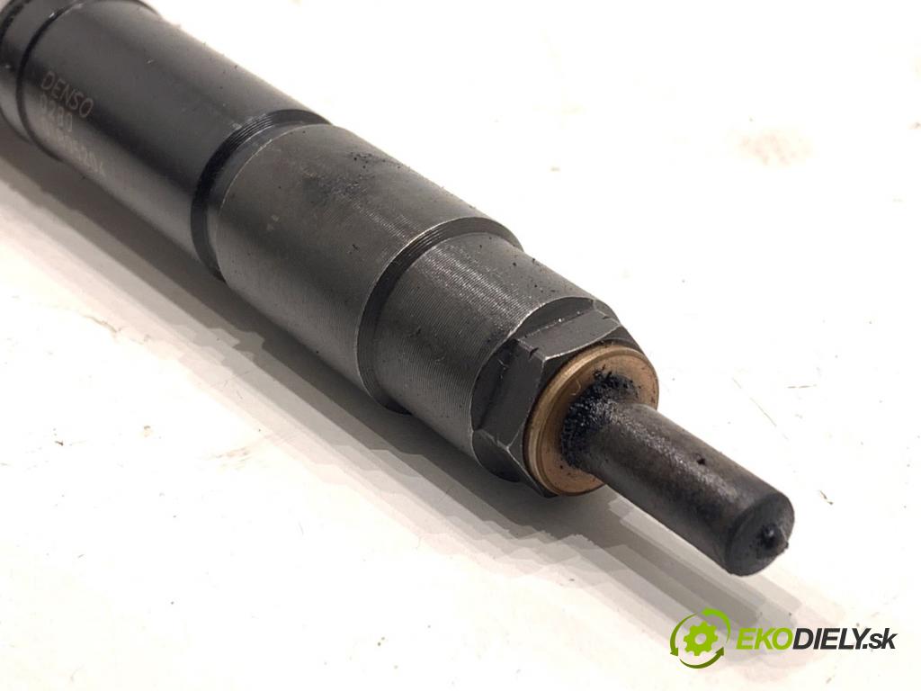 VOLVO V90 II Kombi 2018 110 kW D3 1969 vstřikovač VEA132370010CAA 31336878 (Vstřikovač paliva)