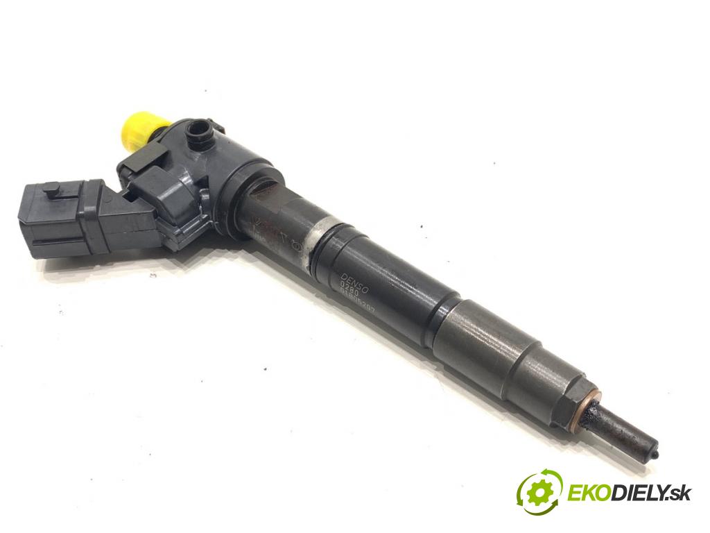 VOLVO V90 II Kombi 2018 110 kW D3 1969 vstrekovač VEA132370010CAA 31336878 (Vstrekovač paliva)