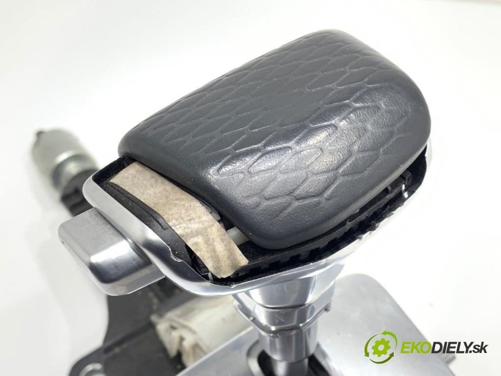 VOLVO S80 II sedan 2006 232 kW 4.4 V8 AWD 4414 Kulisa  (Rýchlostná páka (kulisa))