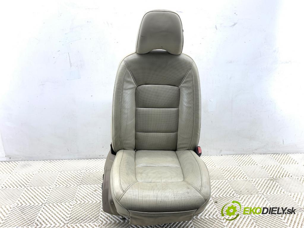 VOLVO S80 II sedan 2006 232 kW 4.4 V8 AWD 4414 Sedadlo pravy predný 
