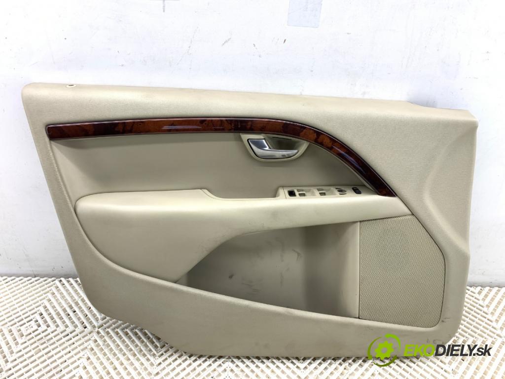 VOLVO S80 II sedan 2006 232 kW 4.4 V8 AWD 4414 čalúnenie Dvere ľavy predný 