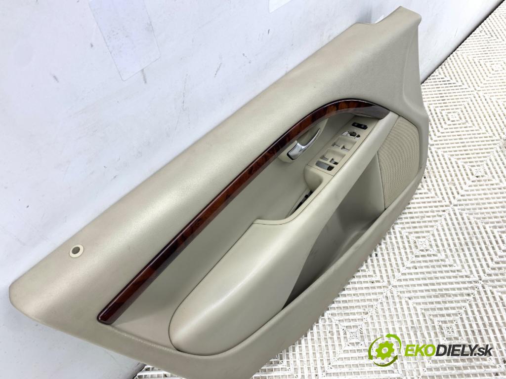 VOLVO S80 II sedan 2006 232 kW 4.4 V8 AWD 4414 čalúnenie Dvere ľavy predný