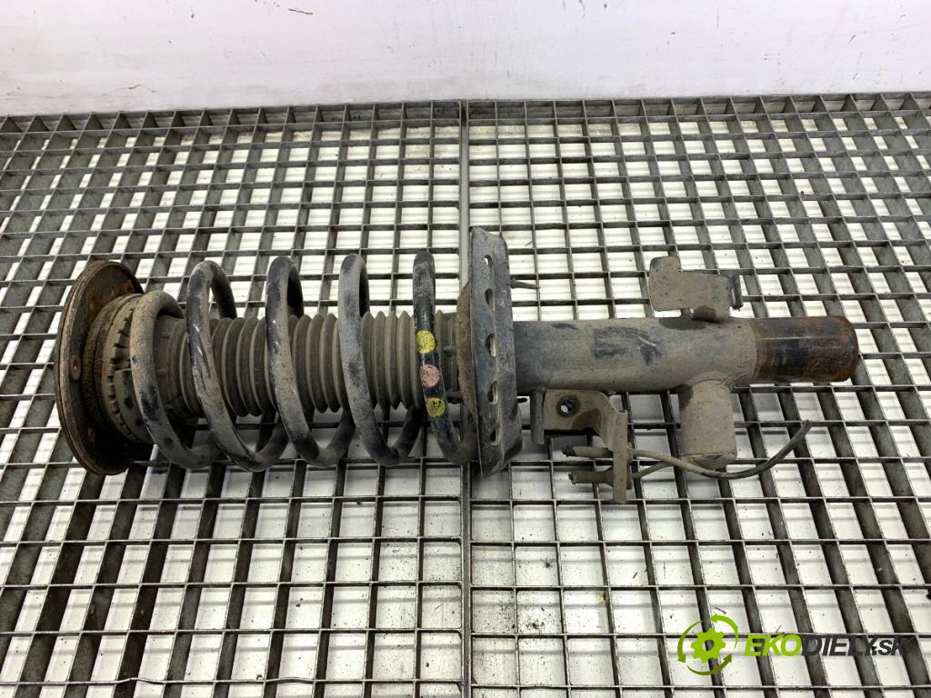 VOLVO S80 II sedan 2006 232 kW 4.4 V8 AWD 4414 Tlmič pravy predný ZE