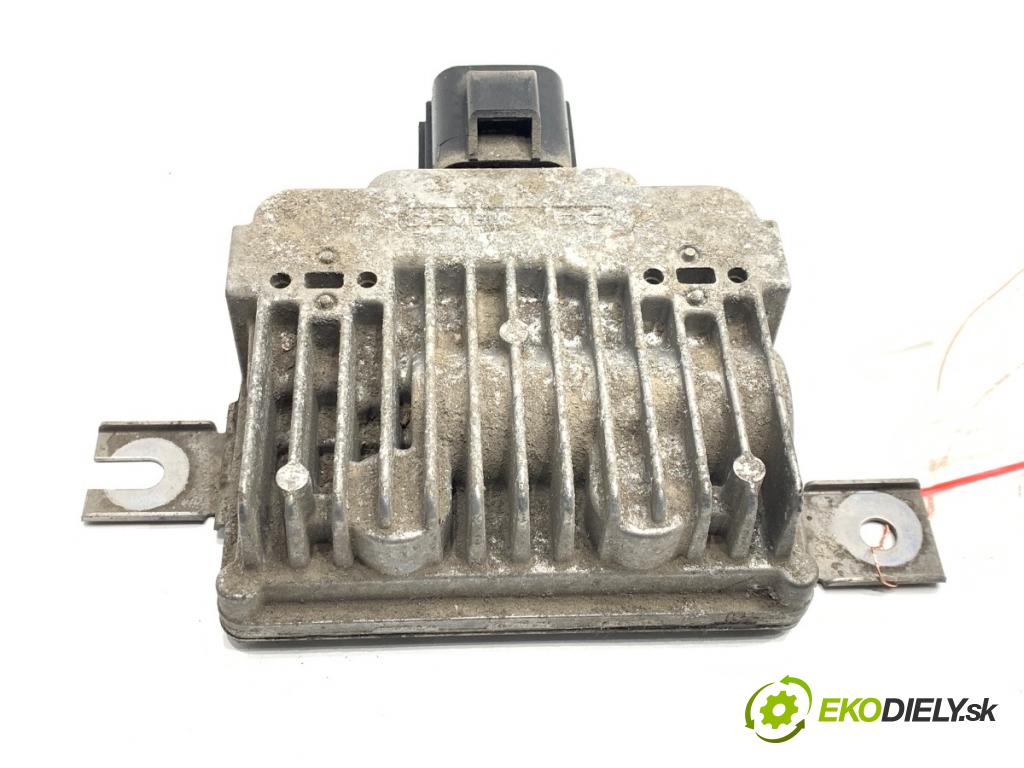 VOLVO S80 II sedan 2006 232 kW 4.4 V8 AWD 4414 modul pumpy paliva 6G9N-9D372-AB