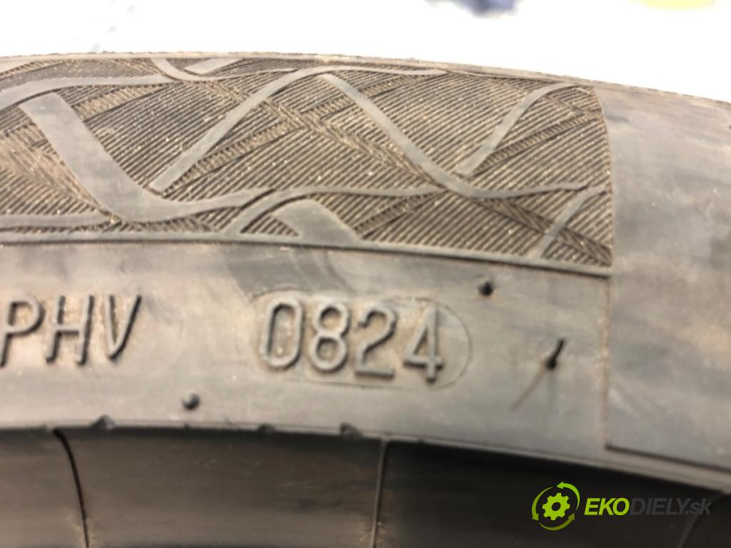 --- ---      PNEUMATIKA: 1X 215/50 17" CONTINENTAL