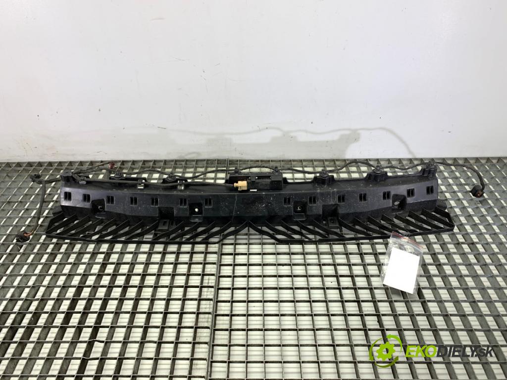 VW T-ROC SUV 2019 110 kW 2.0 TDI 1968 výztuha nárazníka zadní část 2GA807863A (Zadní výztuha)