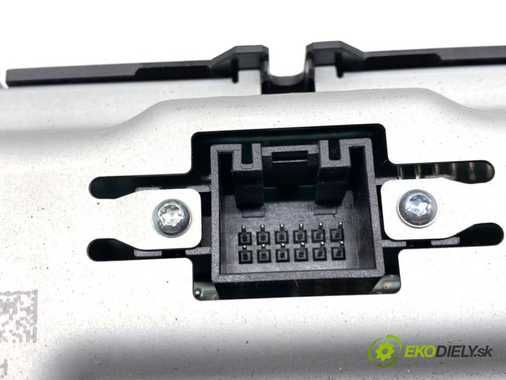 VW T-ROC SUV 2019 110 kW 2.0 TDI 1968 Dislpej 5G6919605B (Prístrojová doska)