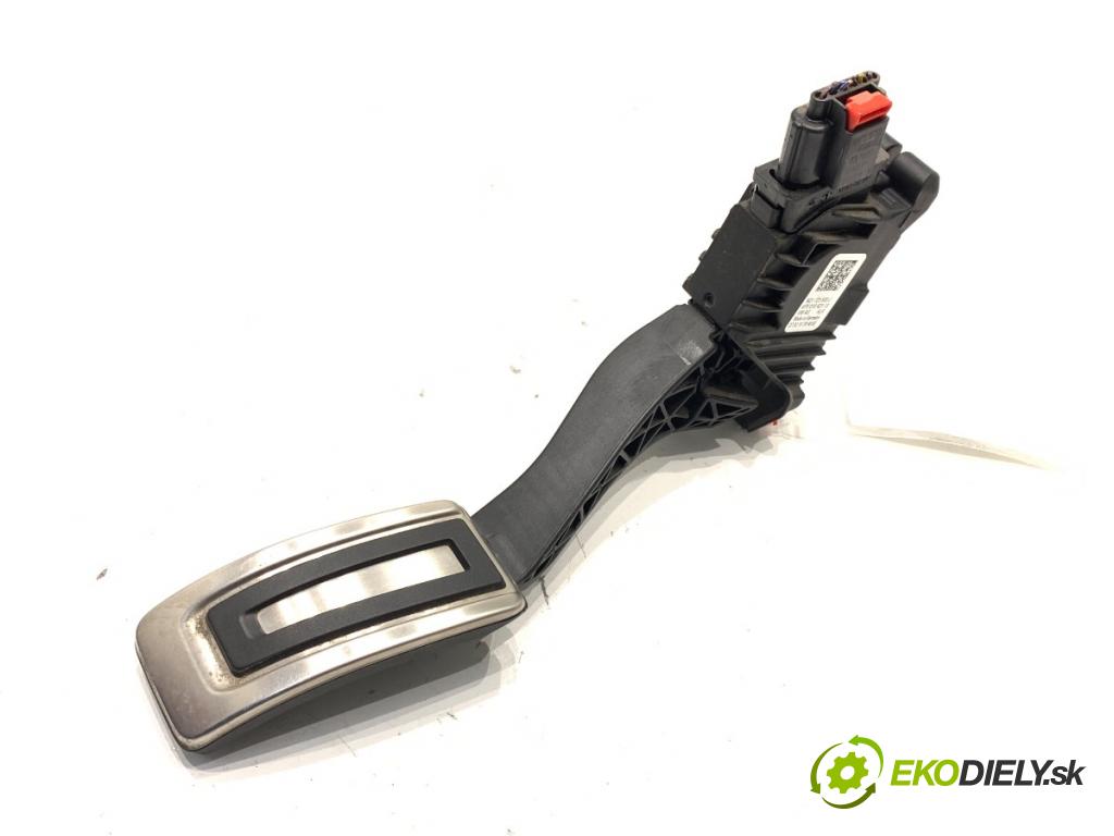 VW T-ROC SUV 2019 110 kW 2.0 TDI 1968 Potenciometer plynu 5Q1723503J (Potenciometer plynového pedálu)