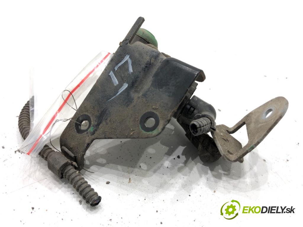 VW T-ROC SUV 2019 110 kW 2.0 TDI 1968 Snímač XENON zad ľavy 5Q0907503