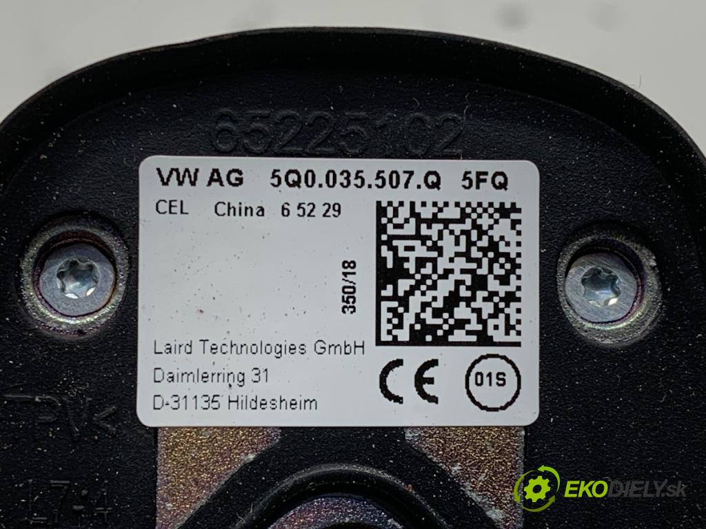 VW T-ROC SUV 2019 110 kW 2.0 TDI 1968 ANTENA strešná REKIN 5Q0035507Q