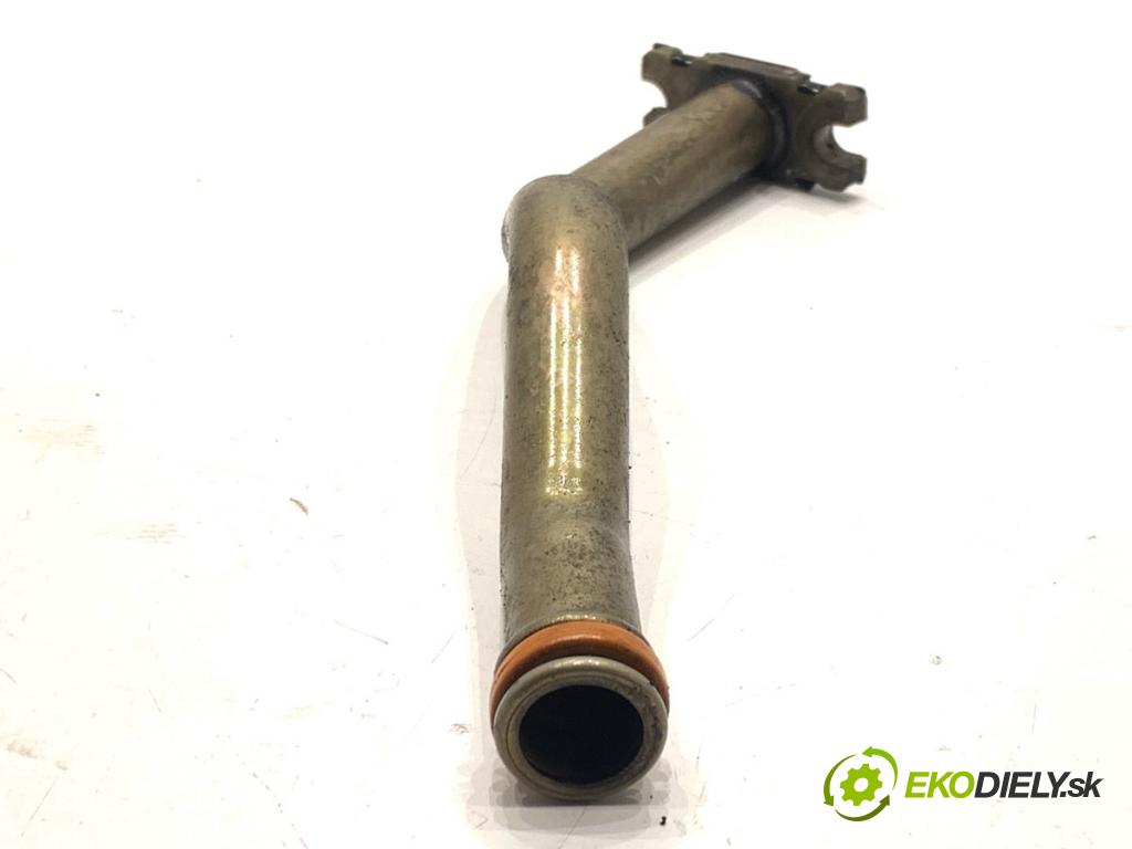 VOLVO V90 II Kombi 2018 110 kW D3 1969 rúrka turba  (Hadica turbodúchadla)