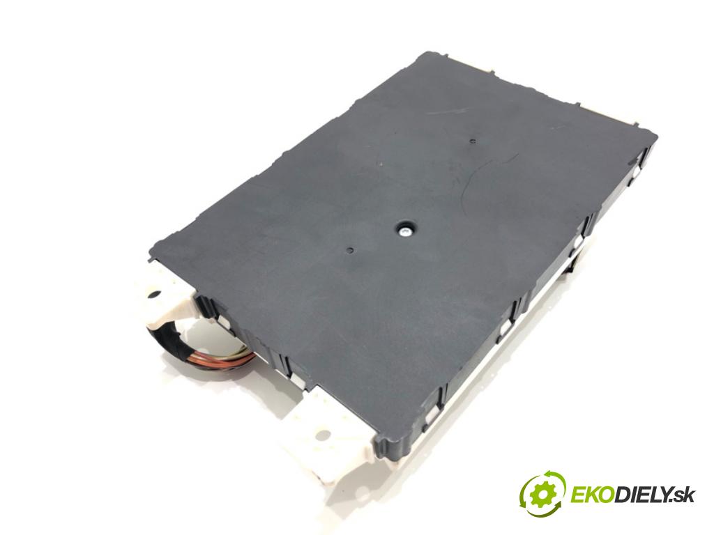 JEEP GRAND CHEROKEE WK SUV 2015 184 kW 3.0 CRD V6 4x4 2987 Modul BSI 68236139AD (Poistková skrinka)