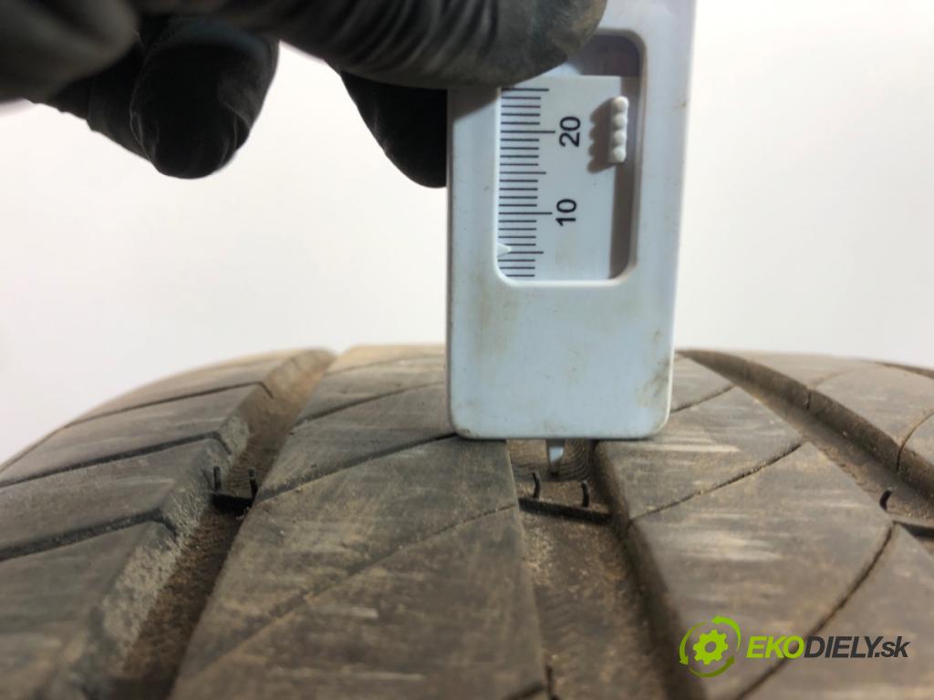 --- --- PNEUMATIKA: 2X 235/50 19" MICHELIN
