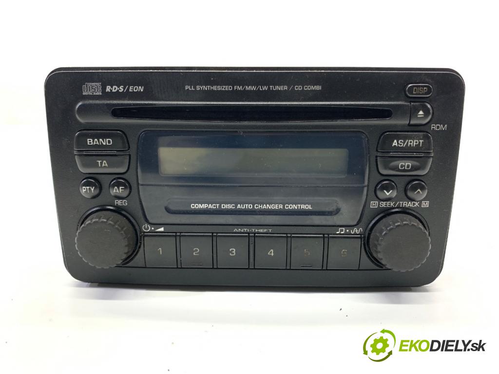 SUZUKI JIMNY III samochód terenowy zamknięty 2009 63 kW 1.5 DDiS 4x4 1461 RADIO 39101-76J82 (Audio zařízení)