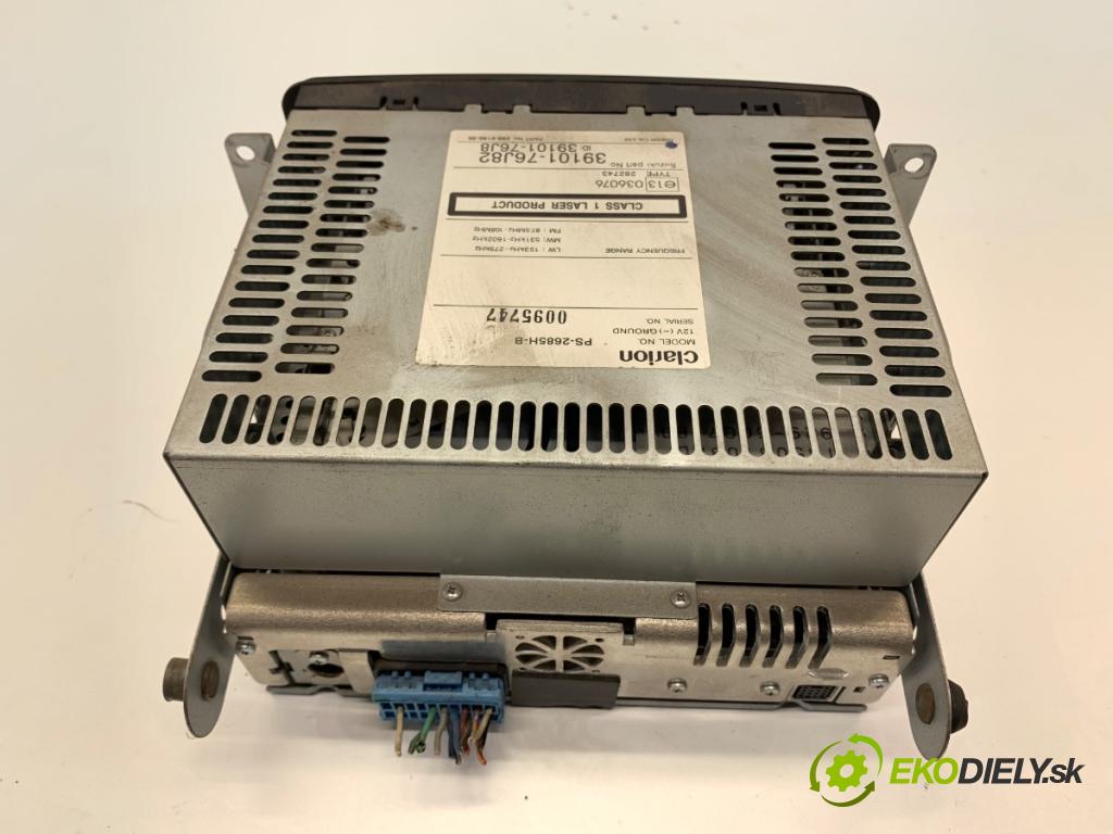 SUZUKI JIMNY III samochód terenowy zamknięty 2009 63 kW 1.5 DDiS 4x4 1461 RADIO 39101-76J82 (Audio zařízení)