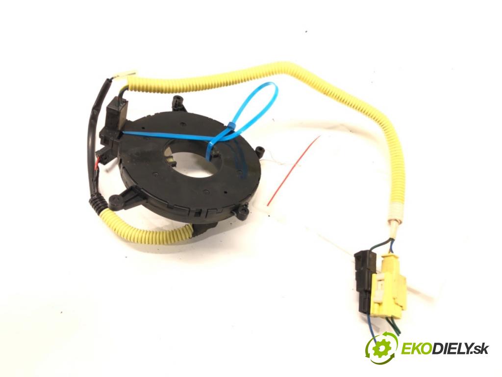 SUZUKI JIMNY III samochód terenowy zamknięty 2009 63 kW 1.5 DDiS 4x4 1461 kroužek slimák airbag  (Airbag)