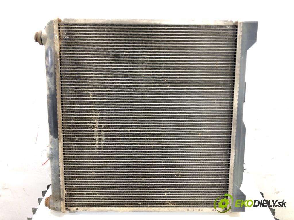 SUZUKI JIMNY III samochód terenowy zamknięty 2009 63 kW 1.5 DDiS 4x4 1461 chladič vody  (Vodní chladič)