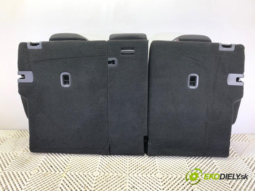 HYUNDAI KONA (SX2) 2025 150 kW EV (n/d ccm / 150 kW / 204 KM) 0 Sedadlo druhý rad