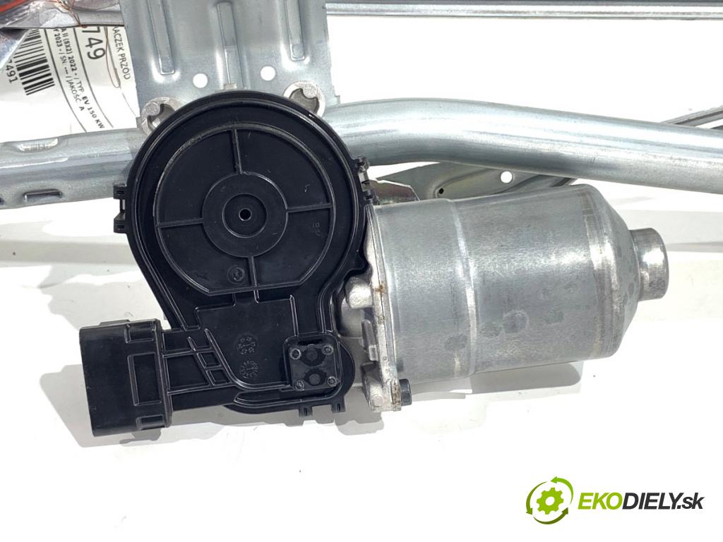 HYUNDAI KONA (SX2)  2025 150 kW EV   (n/d ccm / 150 kW / 204 KM) 0 Mechanizmus stieračov predný 98100-BE100 (Motorček stieračov predný)