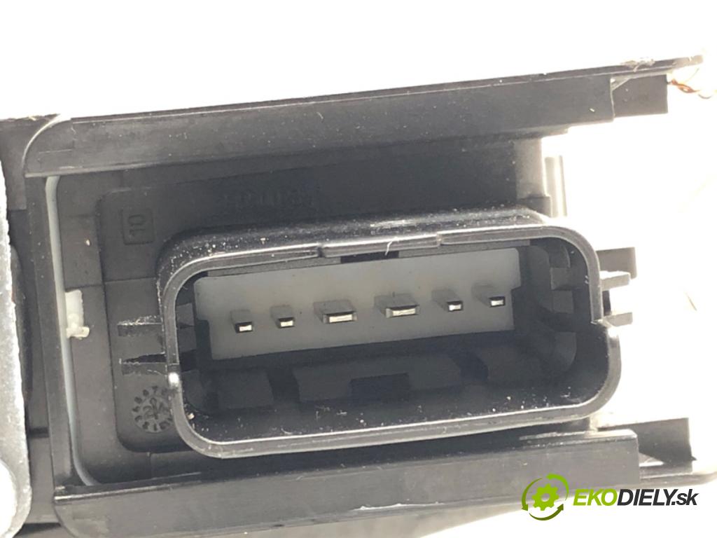 HYUNDAI KONA (SX2)  2025 150 kW EV   (n/d ccm / 150 kW / 204 KM) 0 mechanismus okna levý přední část 82450-BE010