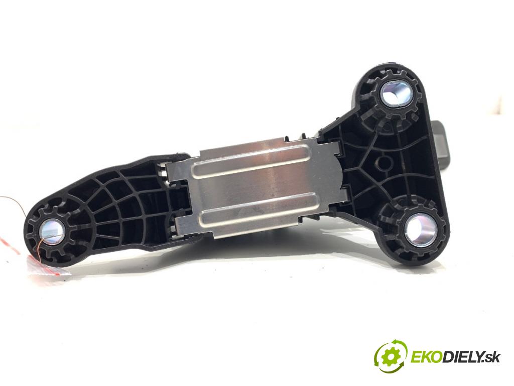 HYUNDAI KONA (SX2)  2025 150 kW EV   (n/d ccm / 150 kW / 204 KM) 0 Potenciometer plynu 32700-XXXXX (Potenciometer plynového pedálu)