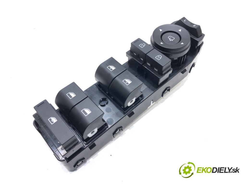HYUNDAI KONA (SX2)  2025 150 kW EV   (n/d ccm / 150 kW / 204 KM) 0 Prepínač okien 93571BE470 (Prepínacie páčky pod volantom)