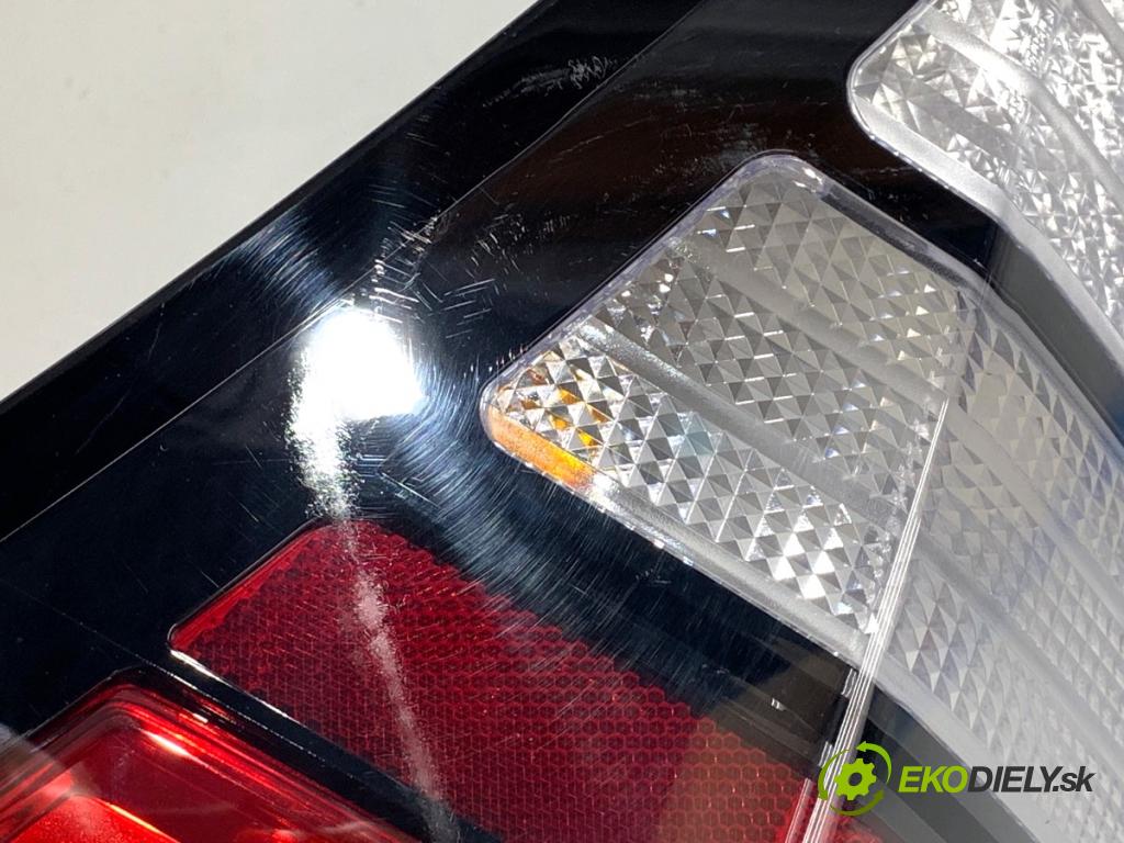 HYUNDAI KONA (SX2)  2025 150 kW EV   (n/d ccm / 150 kW / 204 KM) 0 Svetlo nárazníka pravy zad 92406-BE000