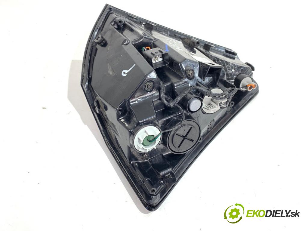 HYUNDAI KONA (SX2)  2025 150 kW EV   (n/d ccm / 150 kW / 204 KM) 0 Svetlo nárazníka pravy zad 92406-BE000